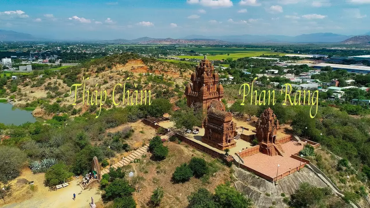 Taxi Phan Rang Đi Tháp Chàm – Đi Check-In, Tham Quan Cực Thuận Tiện