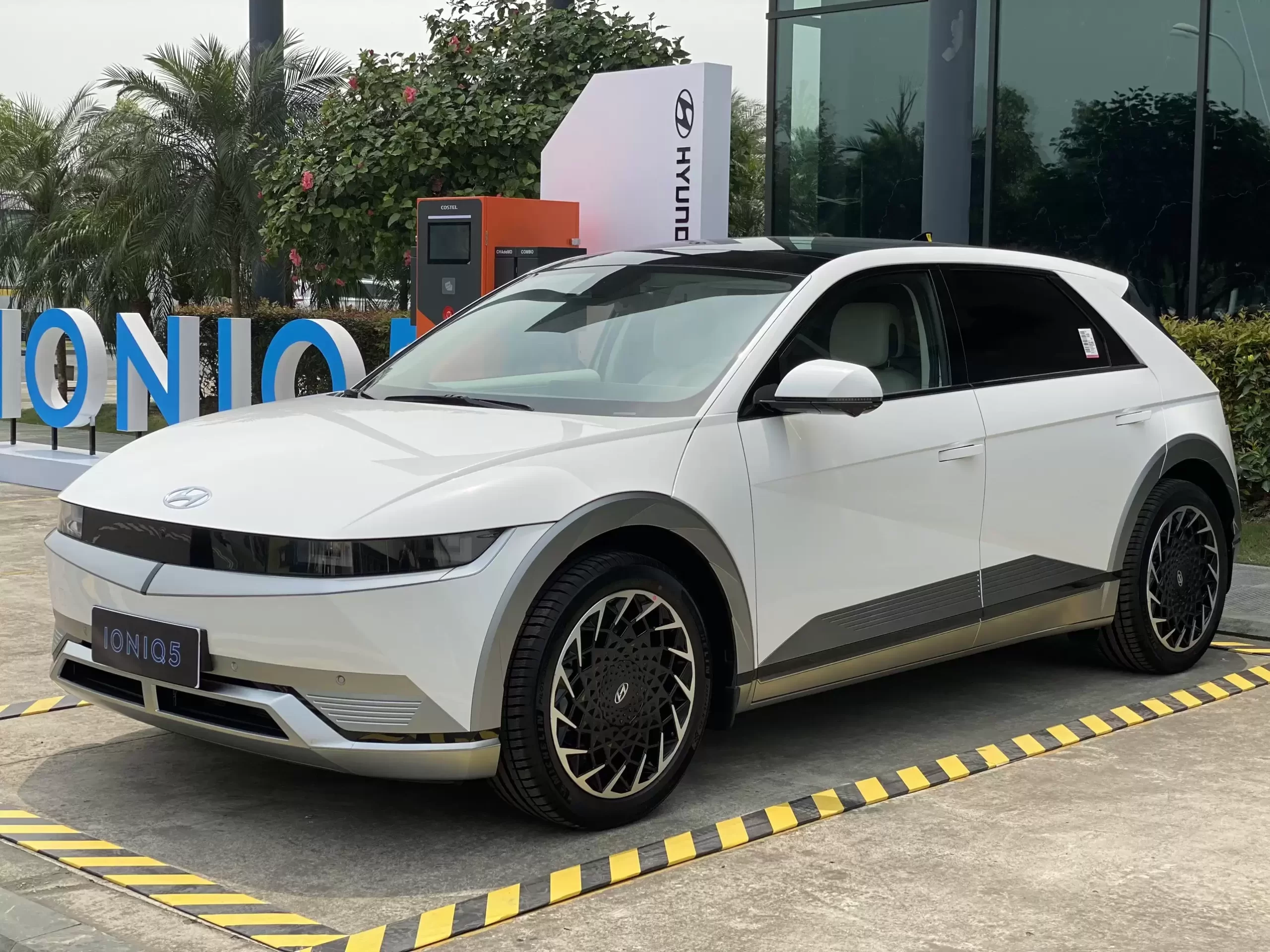 Taxi Đi Biển Không Lo Đường - Đón Tận Nơi Nhanh Chóng